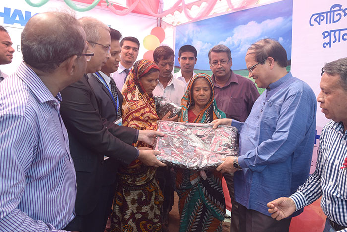 Blanket-Distribution-To-Chitmohol-Ponchogor