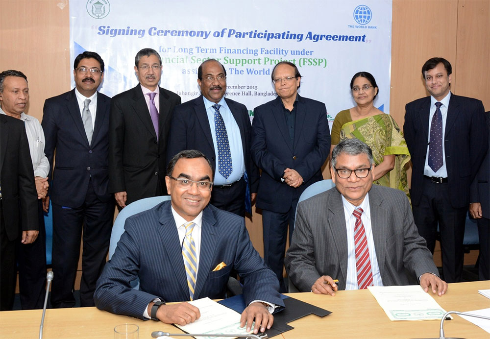 Dhaka Bank Awarded as the “Manufacturing Sector Friendly Bank of the Year”