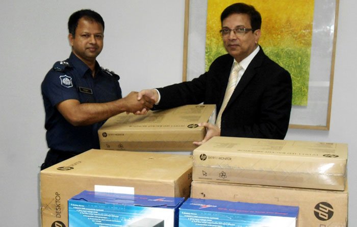 DHAKA-BANK-GIFTS-COMPUTERS-TO-TANGAIL-POLICE-STATION